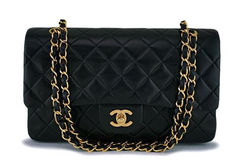 chanel classic flap bag medium lambskin price